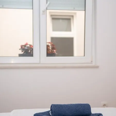 Alma Apartment *