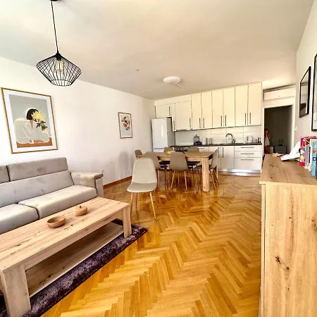 Apartment Alma